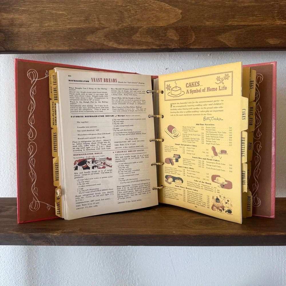 Betty Crocker Picture Cook Book 1998‎ Facsimile Reprint Ring Binder Cookbook